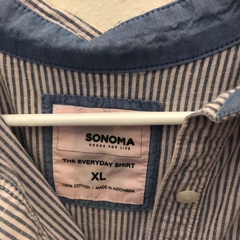 half button up blouse - Picture 3 of 3